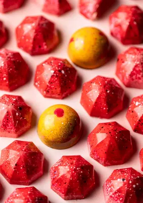 Bombones Pintados de Chocolate Blanco