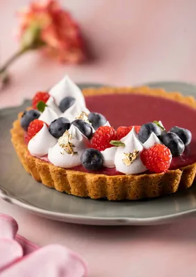 Tarta de Frutos Rojos y Chocolate Blanco