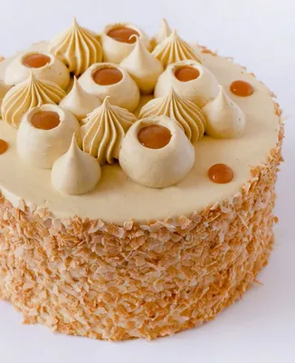 Torta Reina Madre Lúcuma